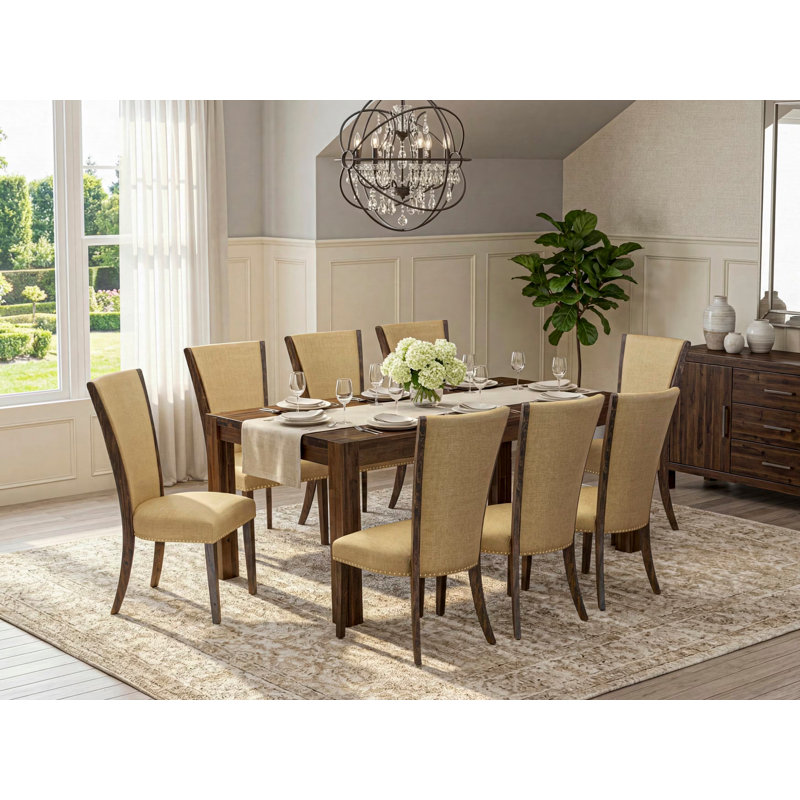 L'ensemble de table de salle à manger 9 pièces comprend une table de cuisine rectangulaire en bois rustique et 8 chaises de salle à manger Parson en tissu brun