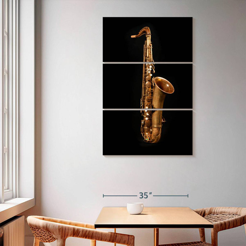 Saxophone laiton Abarca, H 65 po x l 42 po