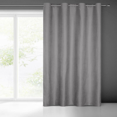 Curtain Ada Eyelet Blackout Curtain