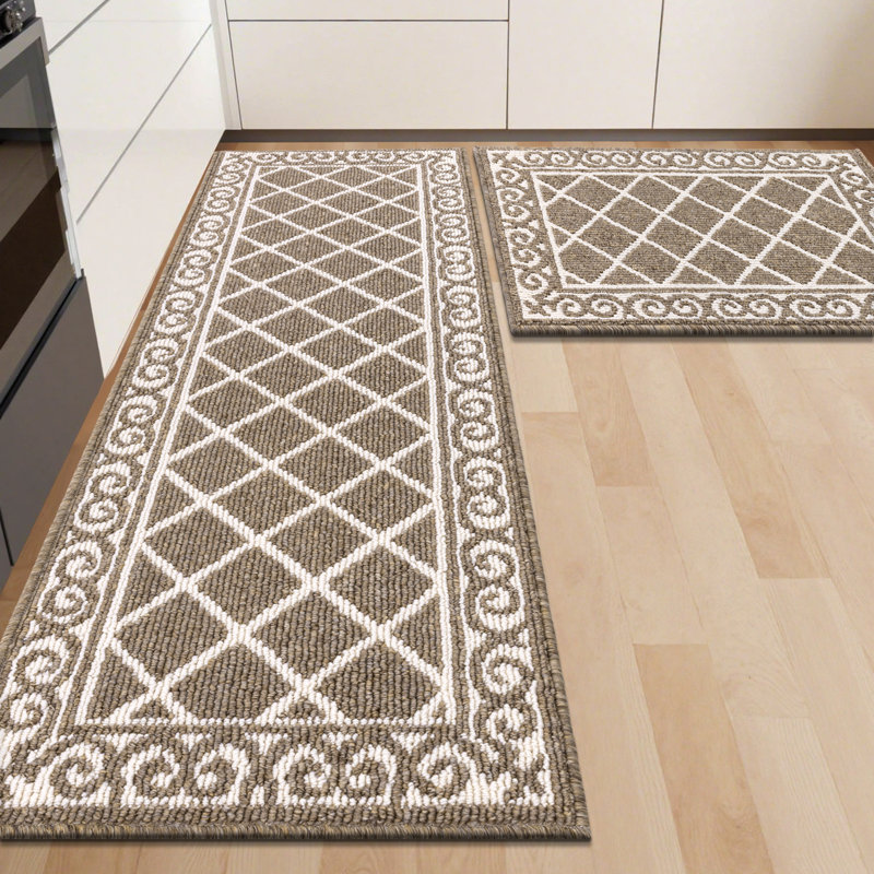 Betio Non-Skid Washable Kitchen Mat (Set of 2), Coffee