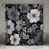 Floral gris / blanc