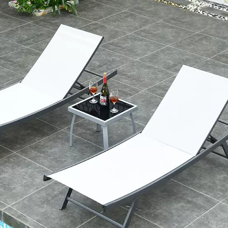 Chaise longue d'extérieur en tissu