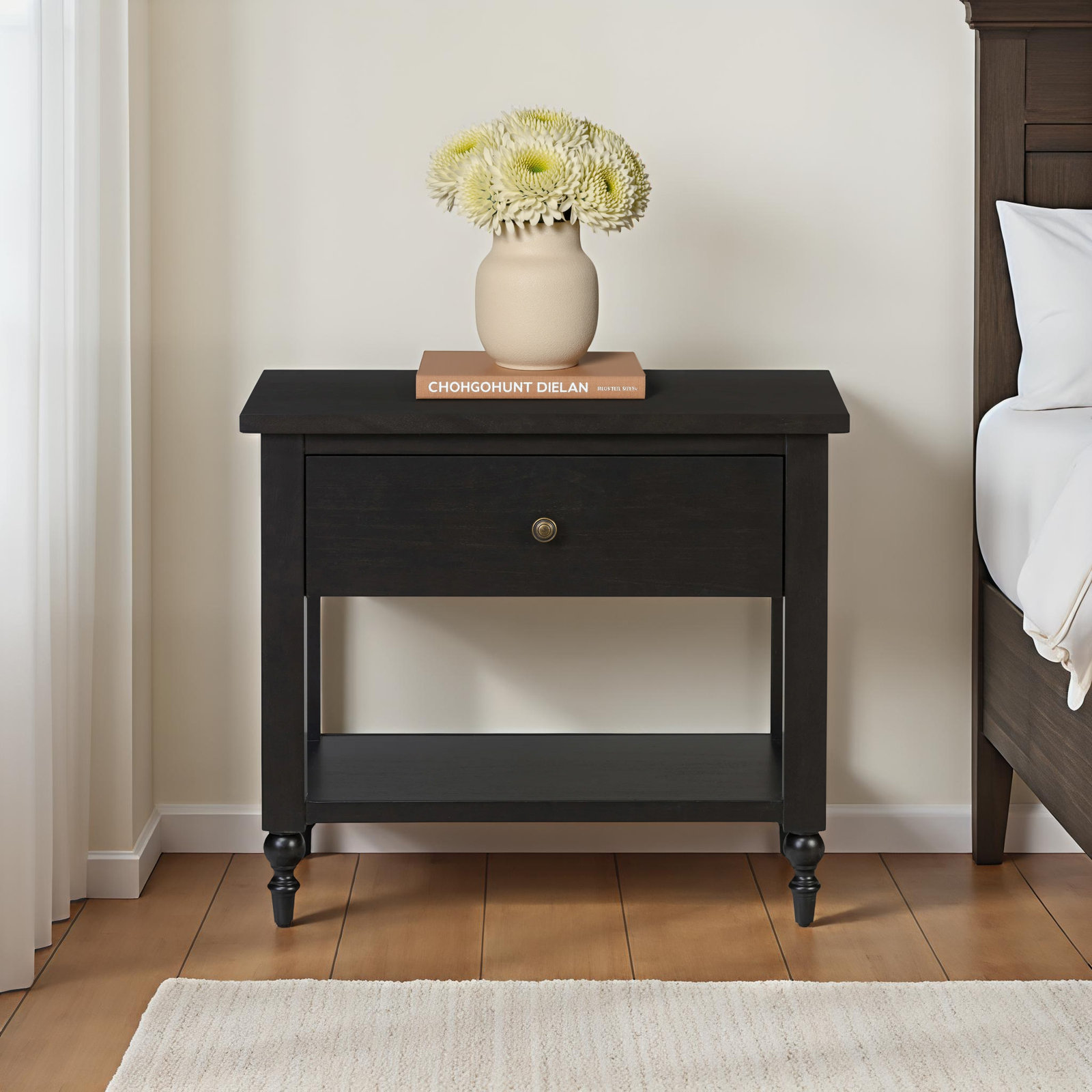 Arthur 1 Drawer Nightstand