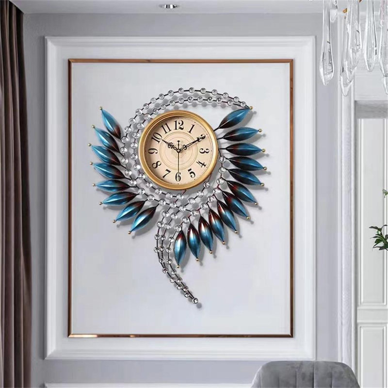 Kainoa Metal Wall Clock
