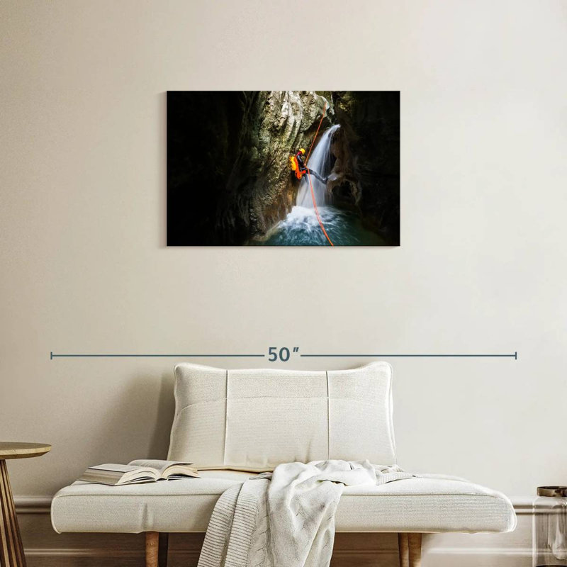 Rappel de cascade Sireci, H 20 po x l 30 po