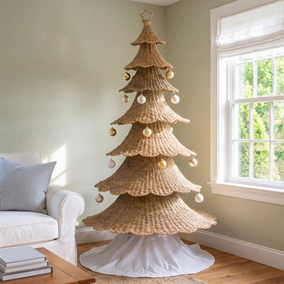 GIANT WOVEN VINE CHRISTMAS TREE #1
