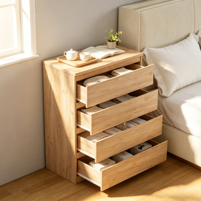 Commode à 4 tiroirs 31,5 po en bois naturel, commode de rangement étroite sans poignée avec tiroirs coulissants, rangement pour garde-robe peu encombrant pour la chambre à coucher