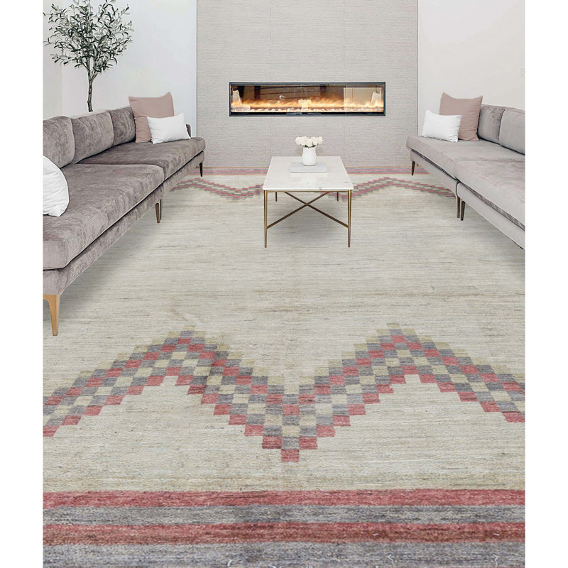 Chevron Area Rug in Beige/Rust