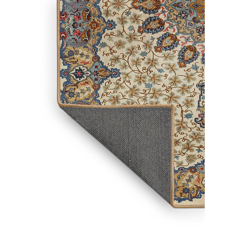 Farhin Oriental Indoor Rug, Rectangle 2' x 5'