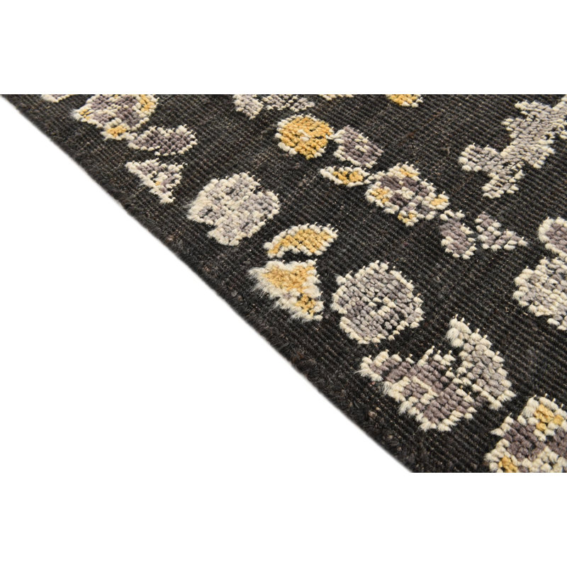 Tapis noir Pettaway