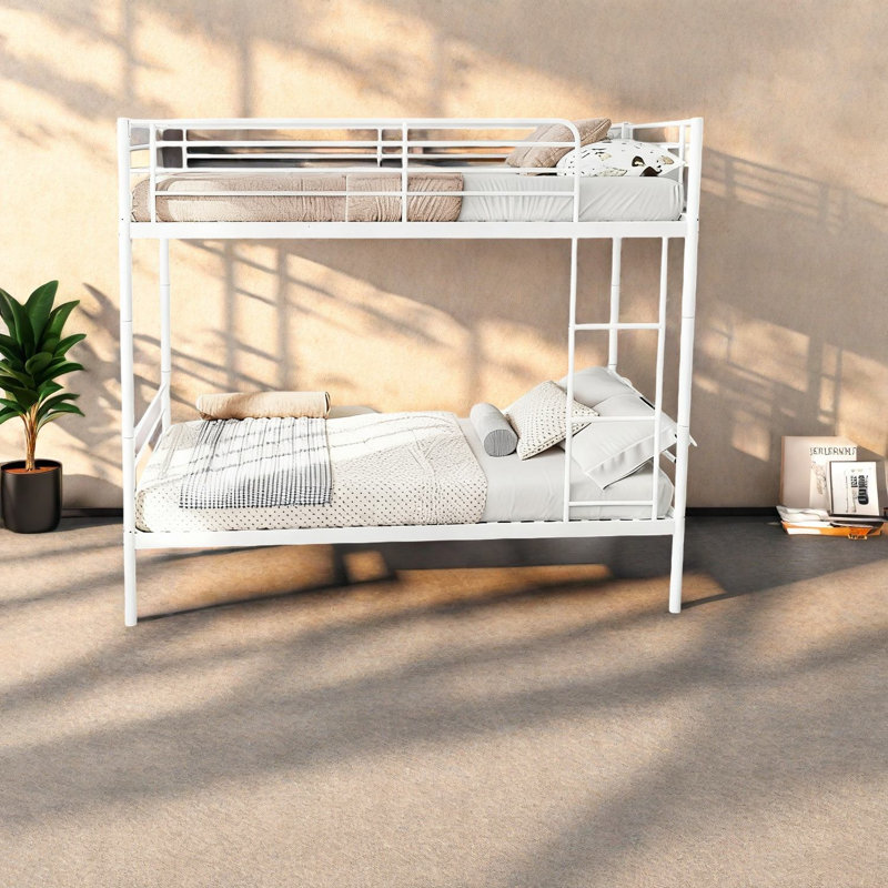 Lits superposés en métal peu encombrants, conception moderne avec rangement