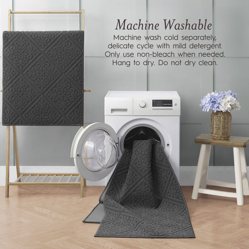 Austell Machine Woven Synthetic Area Rug in Dark Gray, Rectangle 2'2" x 3'9"
