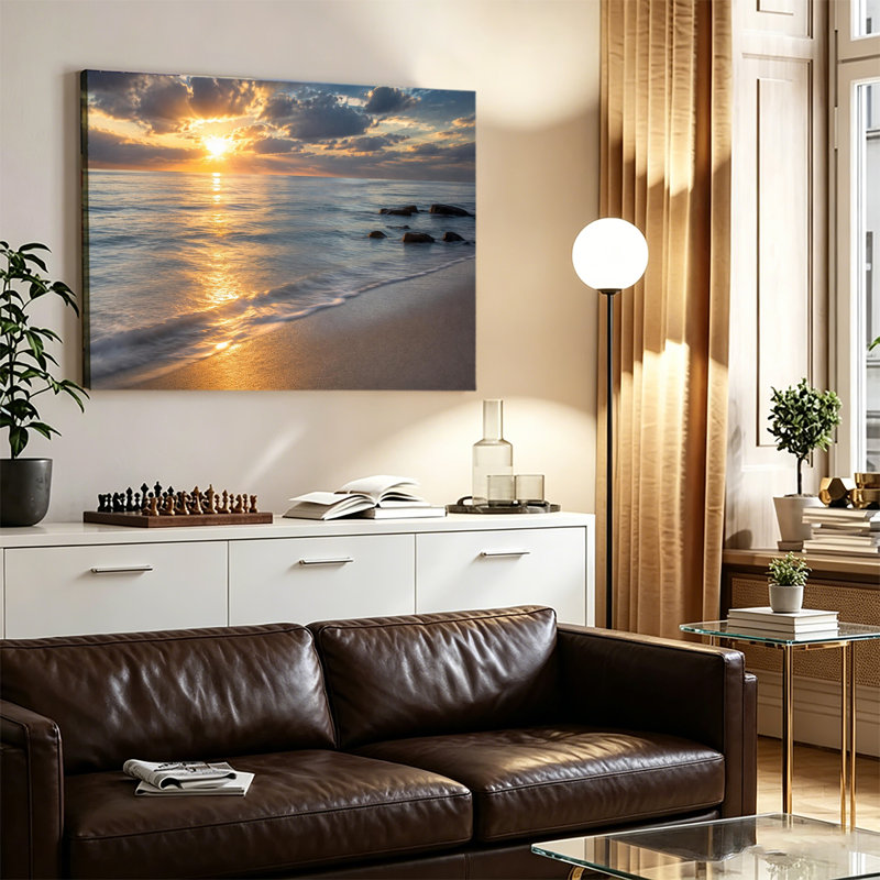 «Serene Ocean Beach Sunset», reproduction d'art sur toile tendue avec lumière dorée et calmes vagues côtières prêtes à être suspendues
