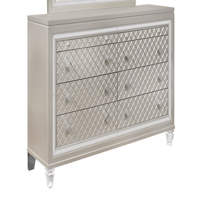 DRESSER