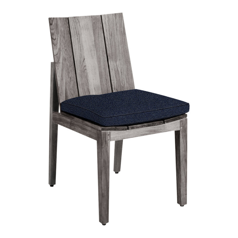 Chaise d'appoint d'extérieur en teck Ashland, Teck huître, Trépointe, Indigo Intermix