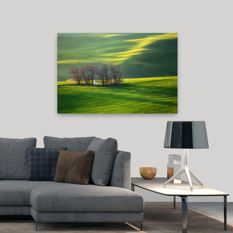 «Chapel In Green Fields Peaceful Serene Tranquil Landscape Nature», art mural, H 32 po x l 48 po