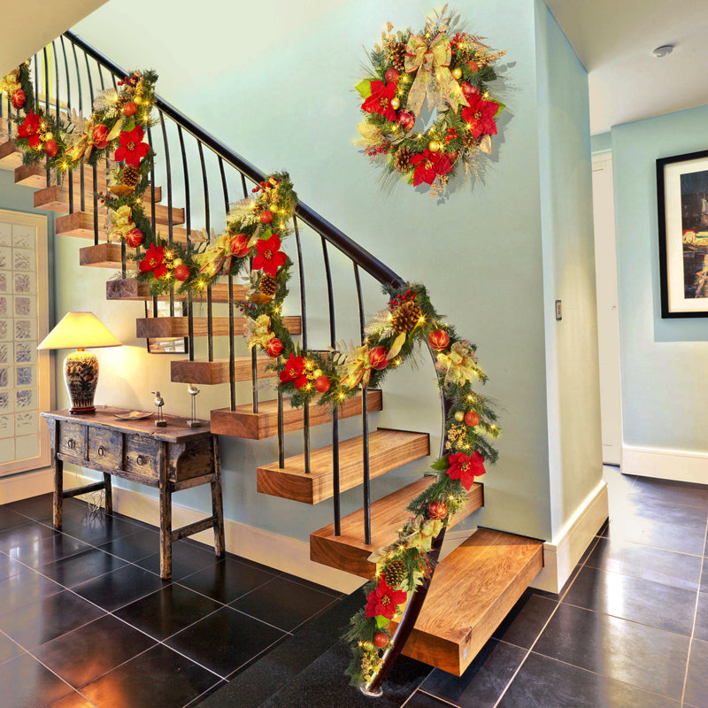 Jamall Faux Lighted 24'' Wreath