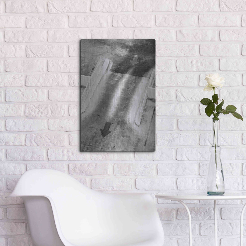 «The Passing» par Design Fabrikken, H 24 po x l 16 po