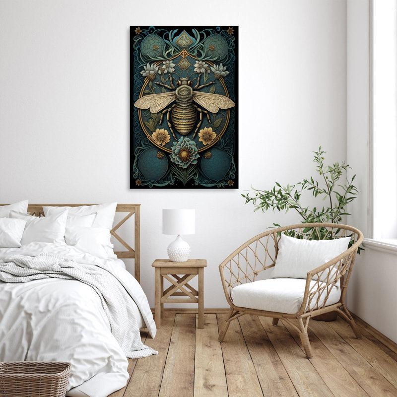 «Lilies and Bee», impression sur toile tendue, H 14 po x l 11 po x P 1,25 po