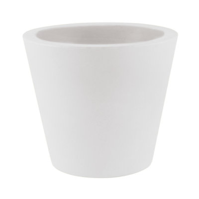 Cono Resin Pot Planter