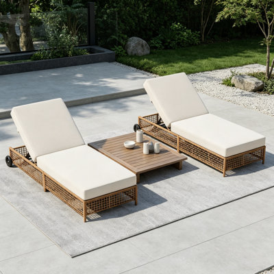 Outdoor Rattan Chaise Lounge Chair With 5-Gear Adjustable Backrest, Cushion & Wheels, Mobile Patio Recliner For Backyard & Poolside (Beige Cushion + Creamy White)