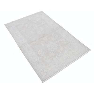 Tapis décoratif en laine noué à la main beige et bleu clair 3 x 4,8 pi