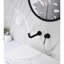 Robinet de salle de bain mural à poignée simple avec bonde escamotable pour éviers sans trop-plein, finition noire mate, rotation du bec à 360 degrés, aérateurs à débit d'eau doux, laiton fort et acier inoxydable