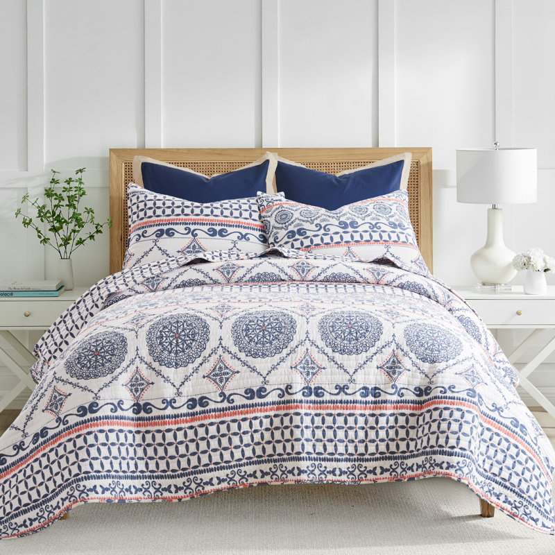 Caperoad King Quilt Set