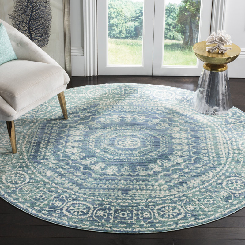 Thanh Valencia Performance Oriental Rug, Round 6'7"