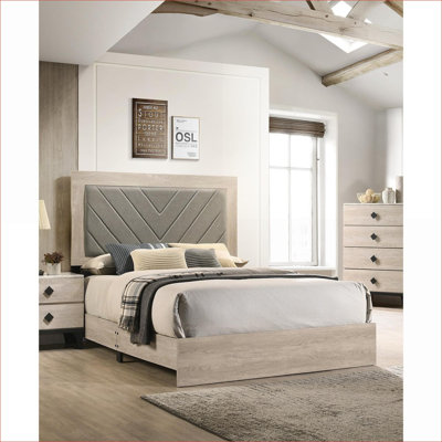 Grand lit plateforme en bois d'hévéa contemporain avec tête de lit tapissier en V gris et finition crème pour chambre à coucher