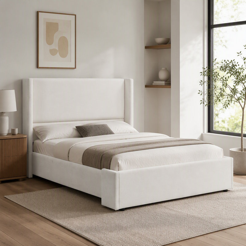 Grand lit tapissier en tissu avec tête de lit haute