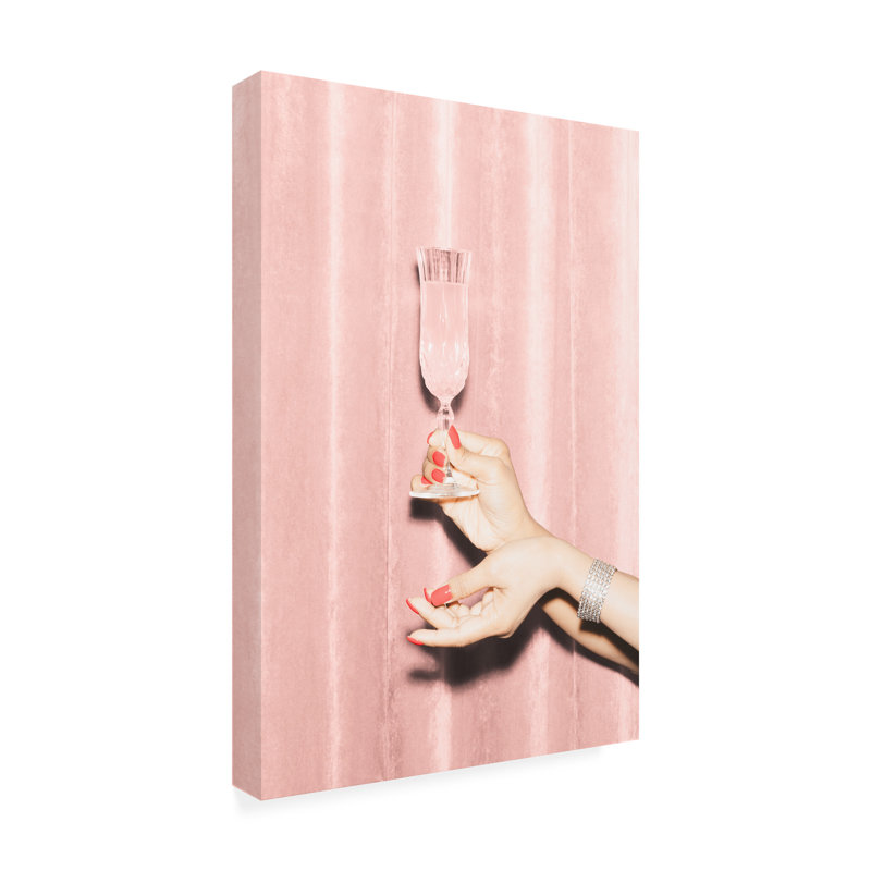 «Heres to Pink 01» par 1x Studio III - photographie sur toile tendue, H 32 po x l 22 po x P 2 po