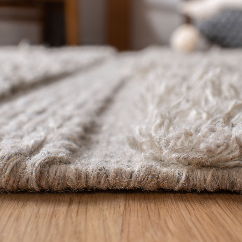 Janis Hand Woven Wool Solid Color Rug, Rectangle 5' x 8'