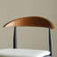 Ensemble de table à manger confortable en bois massif-107199153