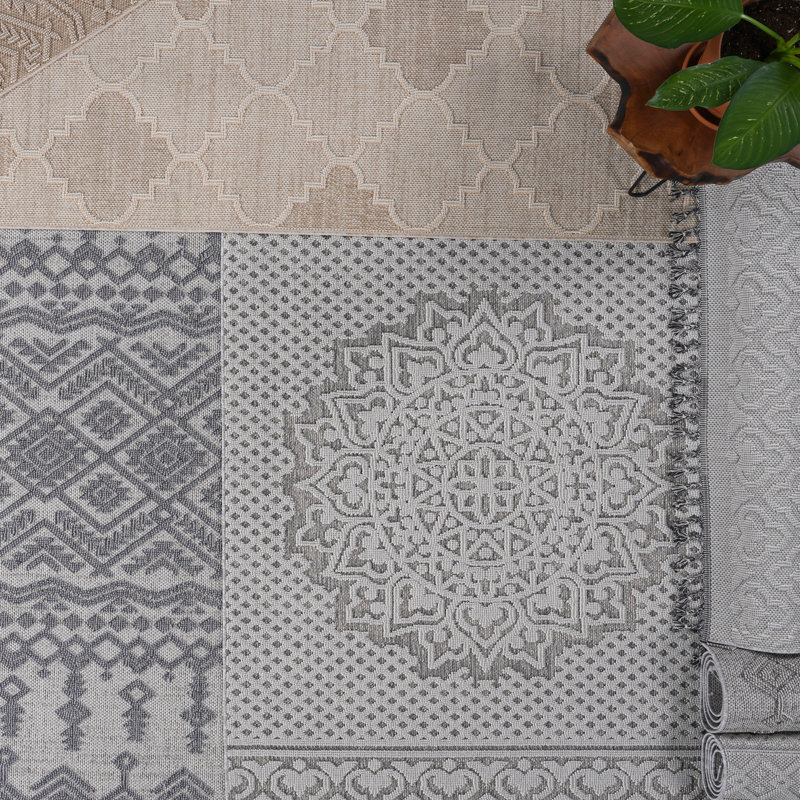Tapis de couloir intérieur blanc géométrique Guros Collection Adrienna, Tapis de couloir 2 pi 2 po x 8 pi