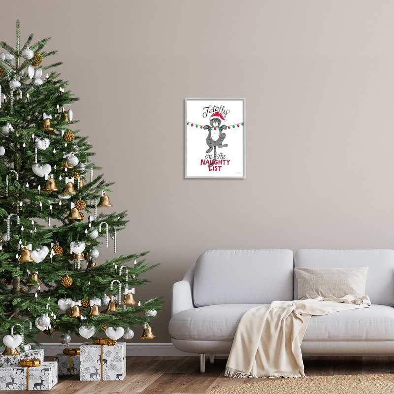 «Naughty List Cat Expression on Wood» par Deb Strain Print, Estampe numérique Farmhouse, H 20 po x l 16 po x P 1,5 po