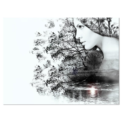 «Woman and Beauty of Nature - Reproduction de photo sur toile tendue