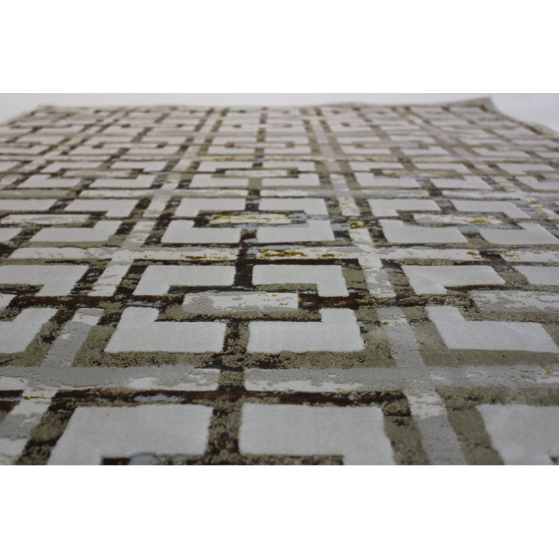 Tapis brun / blanc à motif géométrique Davisboro, Rectangle 7 pi 11 po x 10 pi 2 po