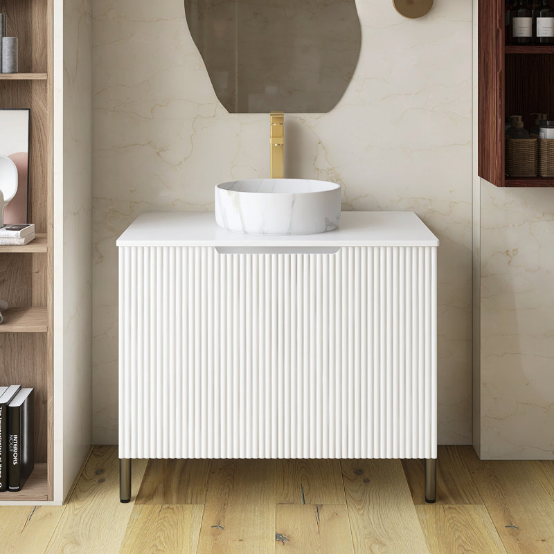 Meuble-lavabo autoportant de 30 po avec plateau en marbre et armoire, Blanc