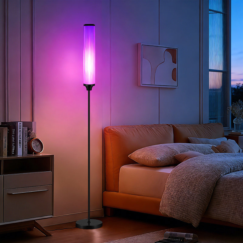 Lampe sur pied traditionnelle 68,95 "changeant de couleur et télécommande pour salon de fête, Noir