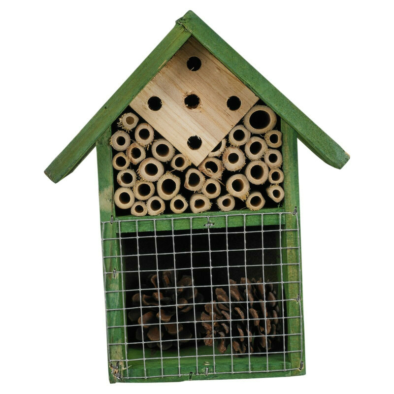 Generre Hanging Ladybird House, Green