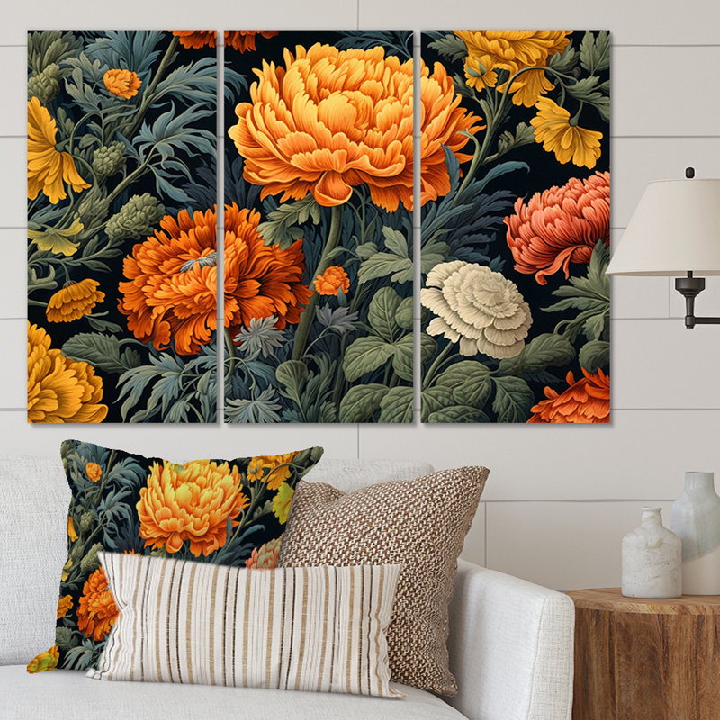 Traditional Plants & Flowers Wall Decor on Metal