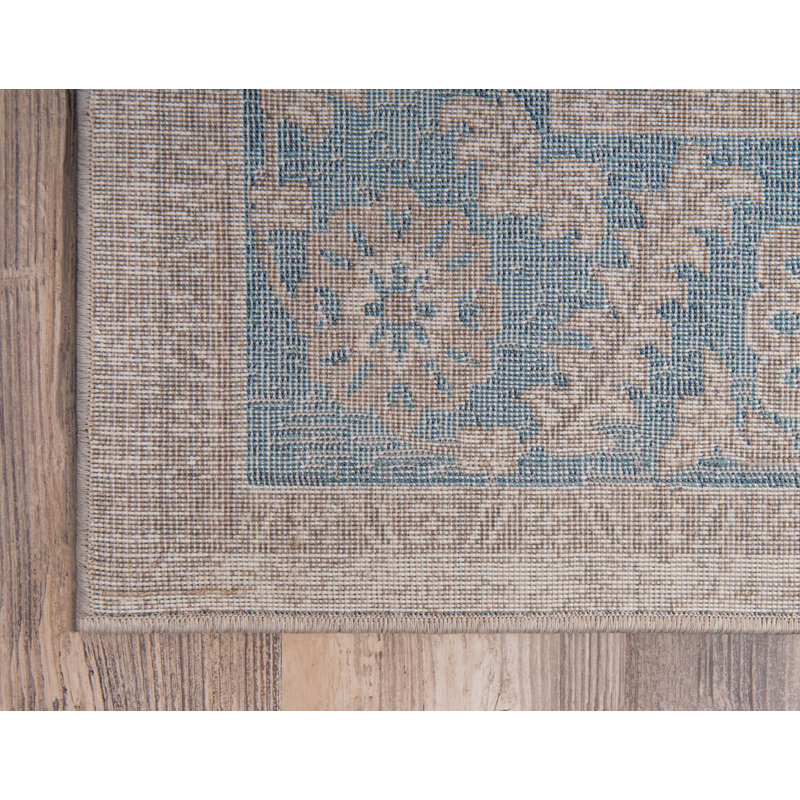 Linz Oriental Indoor Rug, Rectangle 3'3" x 5'3"