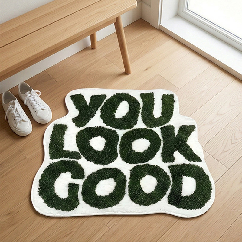Tapis vert à poils longs «You Look Good»
