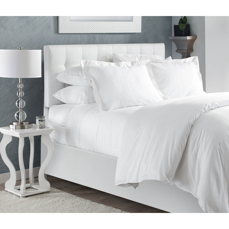 Suite Touch 200 Thread Count Percale Flat Sheet Case Pack, Twin Case Pack