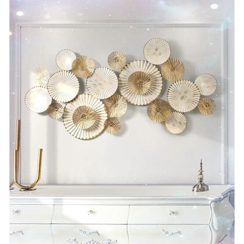 Modern style ironwork round disc wall decoration