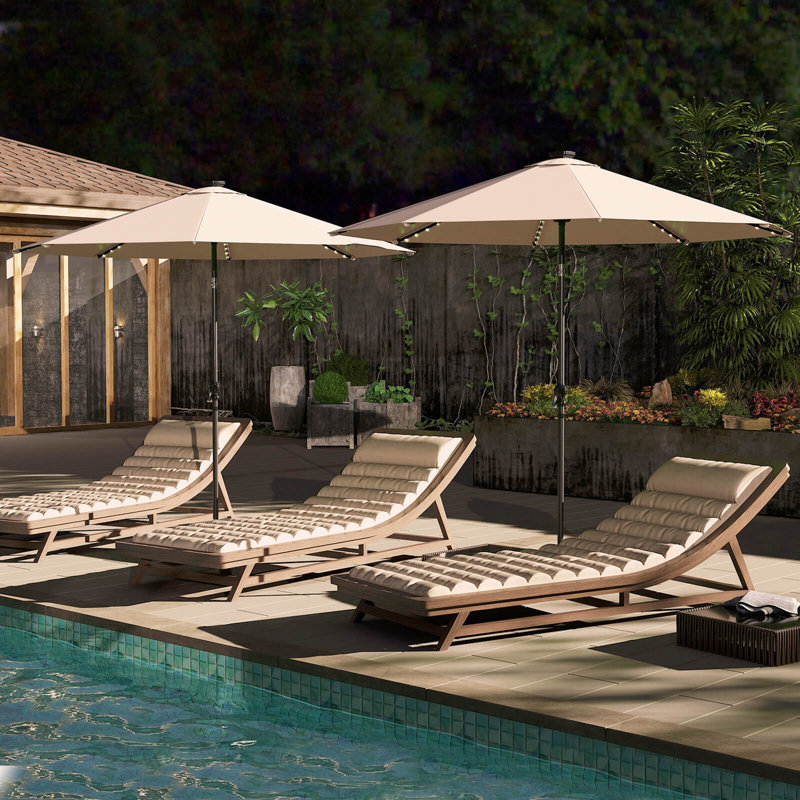 Parasol de patio solaire 10 pi avec 96 lumières DEL 35 po, Beige