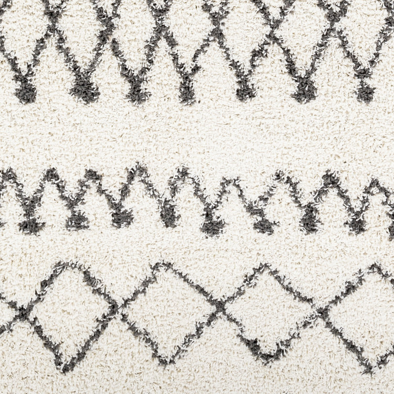 Armand Geometric Indoor Rug, Rectangle 5'2" x 7'