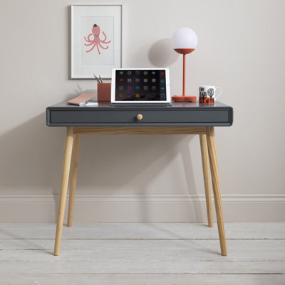 Osio Writing Desk