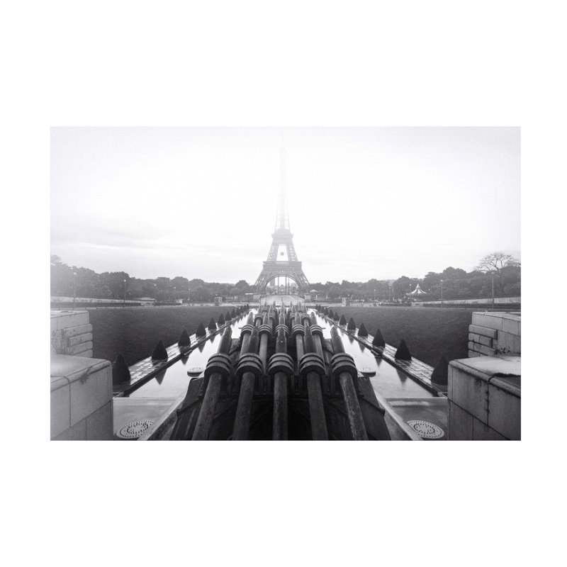 Art sur toile «Bachelor Sebastien Lory Fire Eiffel 2», H 12 po x l 19 po